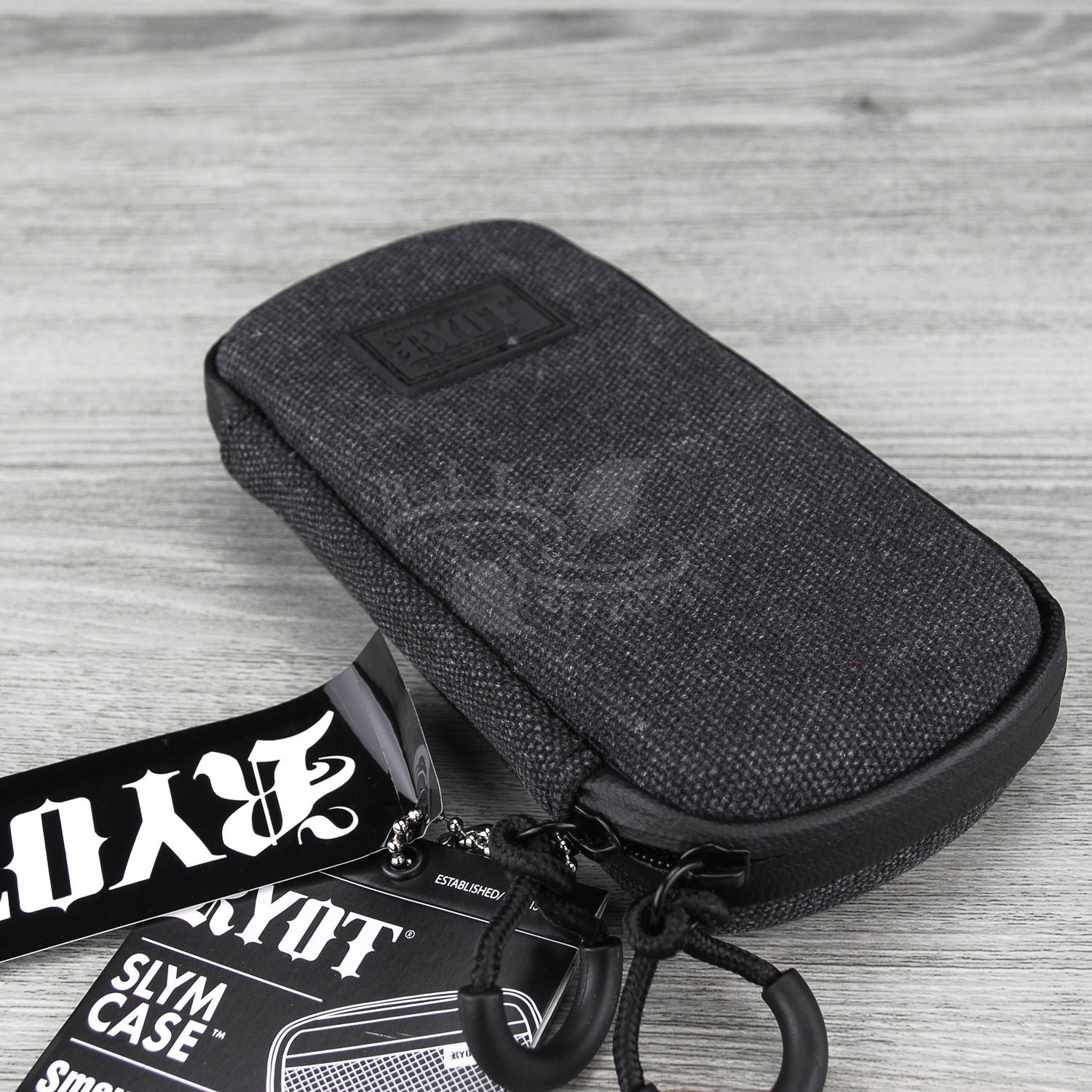 Ryot Slym Case W/ Smell Safe Technology